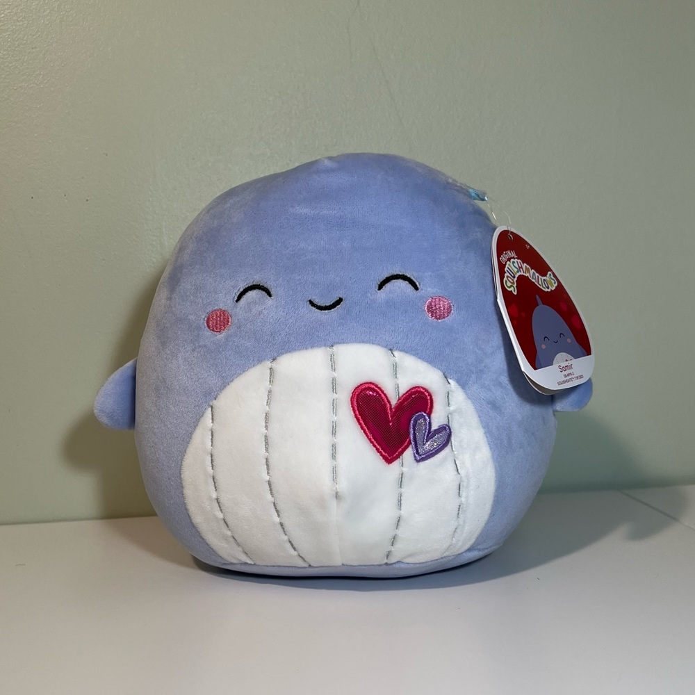 8” Samir the Whale - valentines